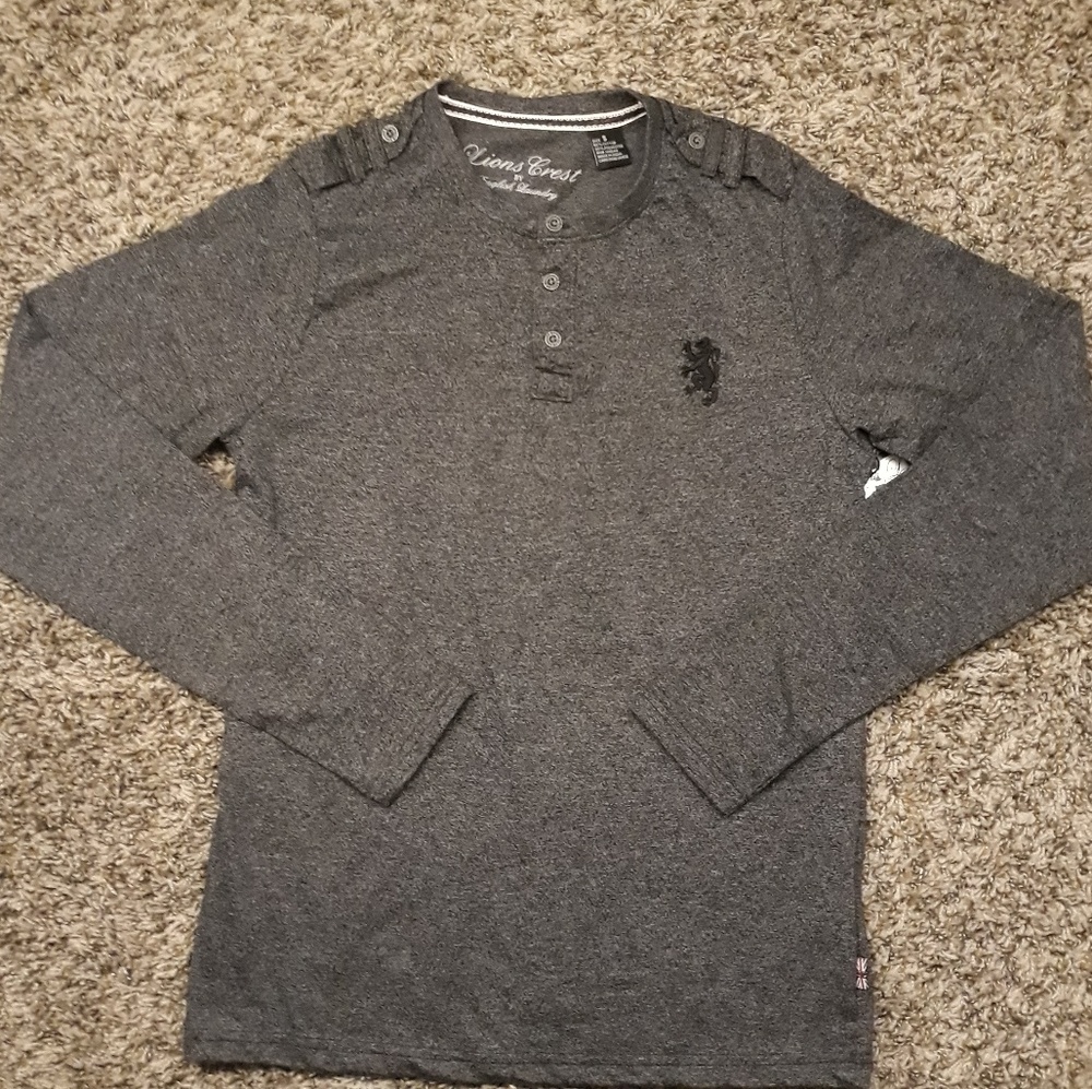 NEW LIONS CREST size S black grindle long  sleeve